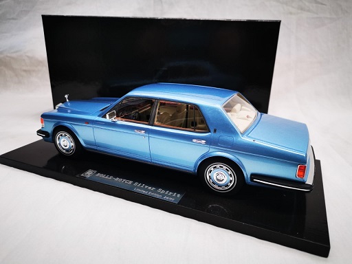 Rolls-Royce Silver Spirit 1980 Lichtblauw Metallic 1-18 MCW Models Limited 50 Pieces