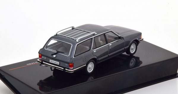 Ford Granada 2.8 Ghia MKII Turnier 1982 Grijs Metallic 1-43 Ixo Models