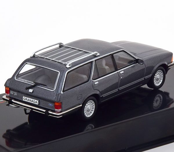 Ford Granada 2.8 Ghia MKII Turnier 1982 Grijs Metallic 1-43 Ixo Models