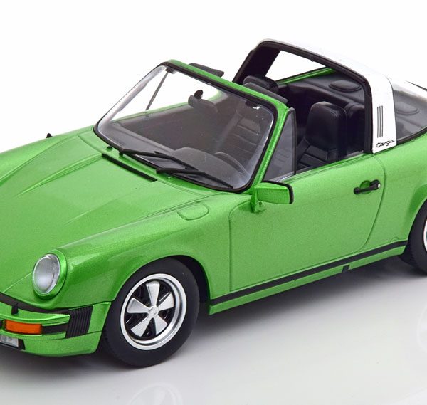 Porsche 911 Carrera 3.0 Targa 1977 Groen Metallic 1-18 KK Scale ( Metaal )