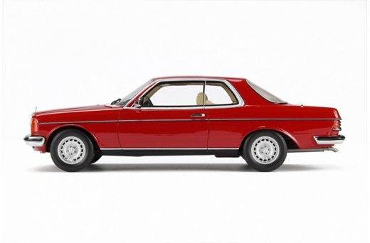 Mercedes-Benz 280CE ( C123 ) 1977 Rood 1-18 Ottomobile Limited 1500 Pieces