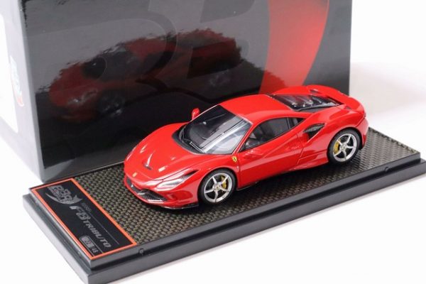 Ferrari F8 Tributo 2019 Rosso Corsa 322 Rood ( Zilvere Velgen ) 1-43 BBR Models Limited 48 Pieces