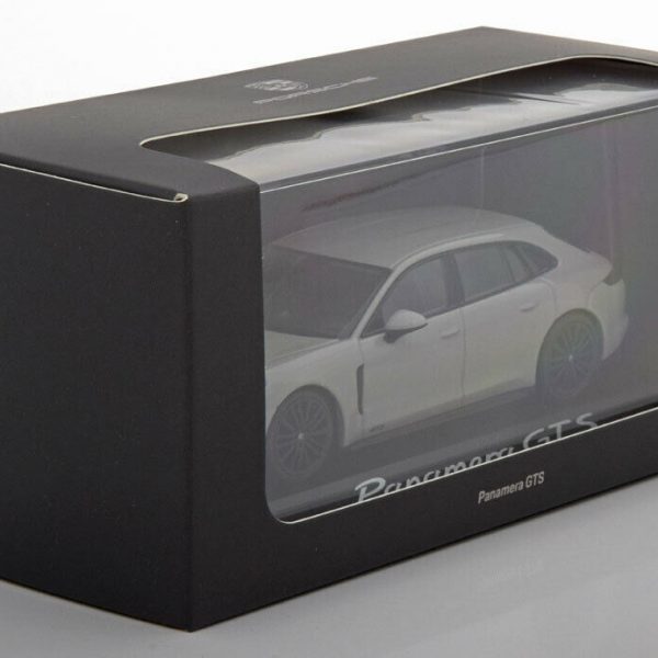Porsche Panamera GTS 2018 Light Grey 1-43 Minichamps