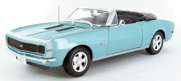 Chevrolet Camaro SS396 1967 Blauw 1-18 Maisto
