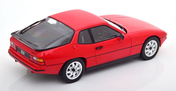 Porsche 924 1985 Rood 1-18 KK Scale