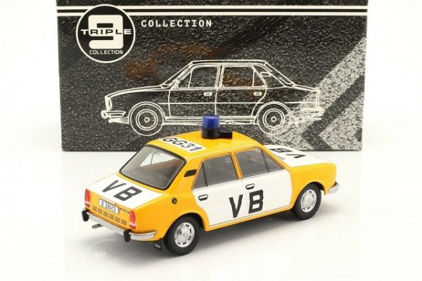 Skoda 105L 1976-1988 "Czechoslovakia Police" Wit / Geel 1/18 Triple 9 Collection