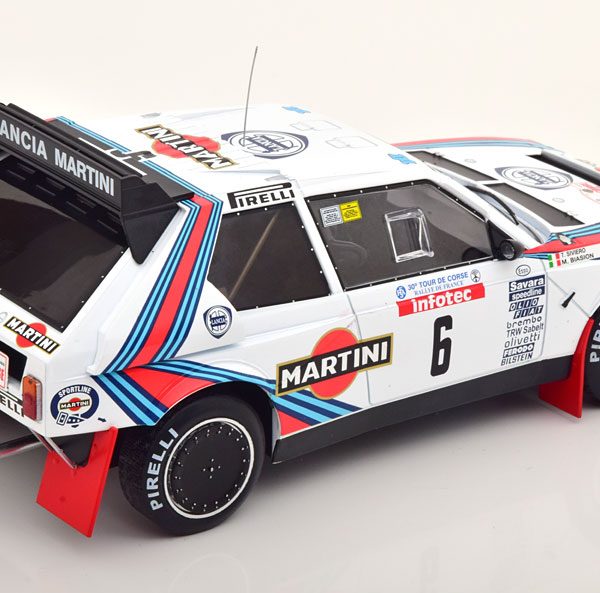 Lancia Delta S4 #6 "Martini" Tour de Corse 1980 M.Biasion / T.Siviero 1-18 Ixo Models