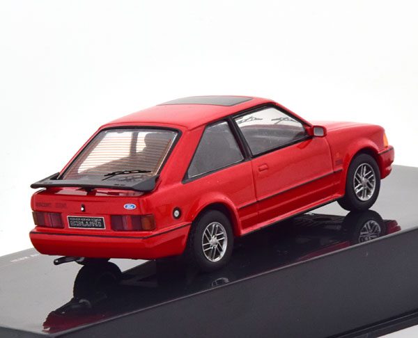 Ford Escort MKIV XR3i 1990 Rood 1-43 Ixo Models