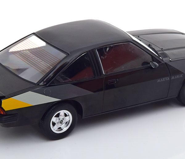Opel Manta B Magic 1980 Zwart 1-18 MCG Models