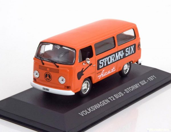 Volkswagen T2 Bus 1971 "Stormy Six" Oranje 1-43 Altaya Volkswagen Collection