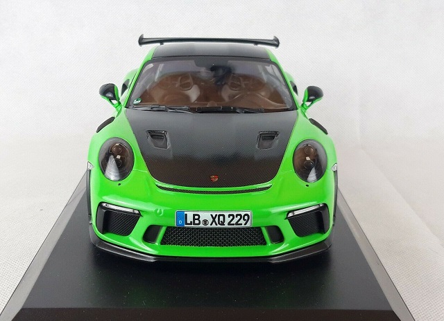 Modèle Réduit Minichamps Porsche 911 GT3 RS Weissach 2019 – Échelle 1:18 – Vert – Édition Limitée 222 Ex.