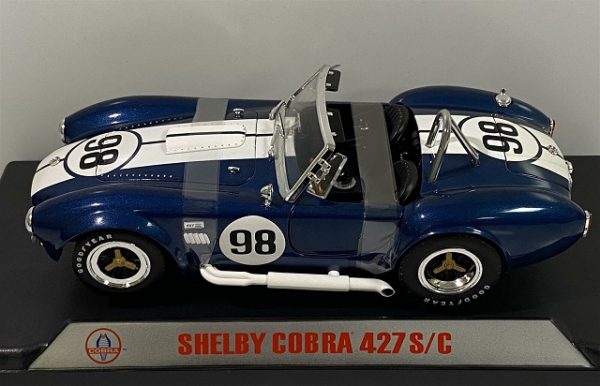 Shelby Cobra 427 S/C 1965 #98 Blauw / Wit 1-18 Shelby Collectibles