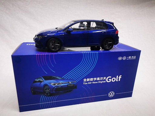 Volkswagen Golf VIII R-Line 2020 Blauw Metallic 1-18 Paudi Models