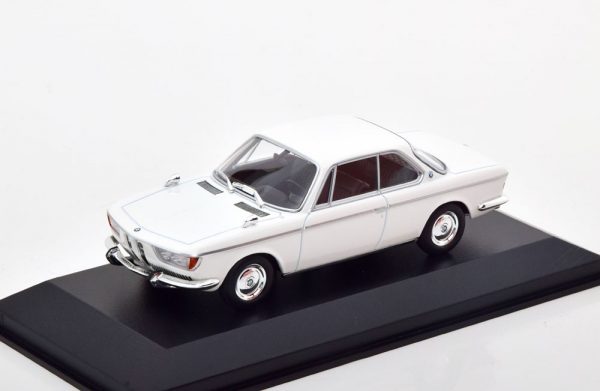 BMW 2000 CS 1967 Wit 1-43 Maxichamps