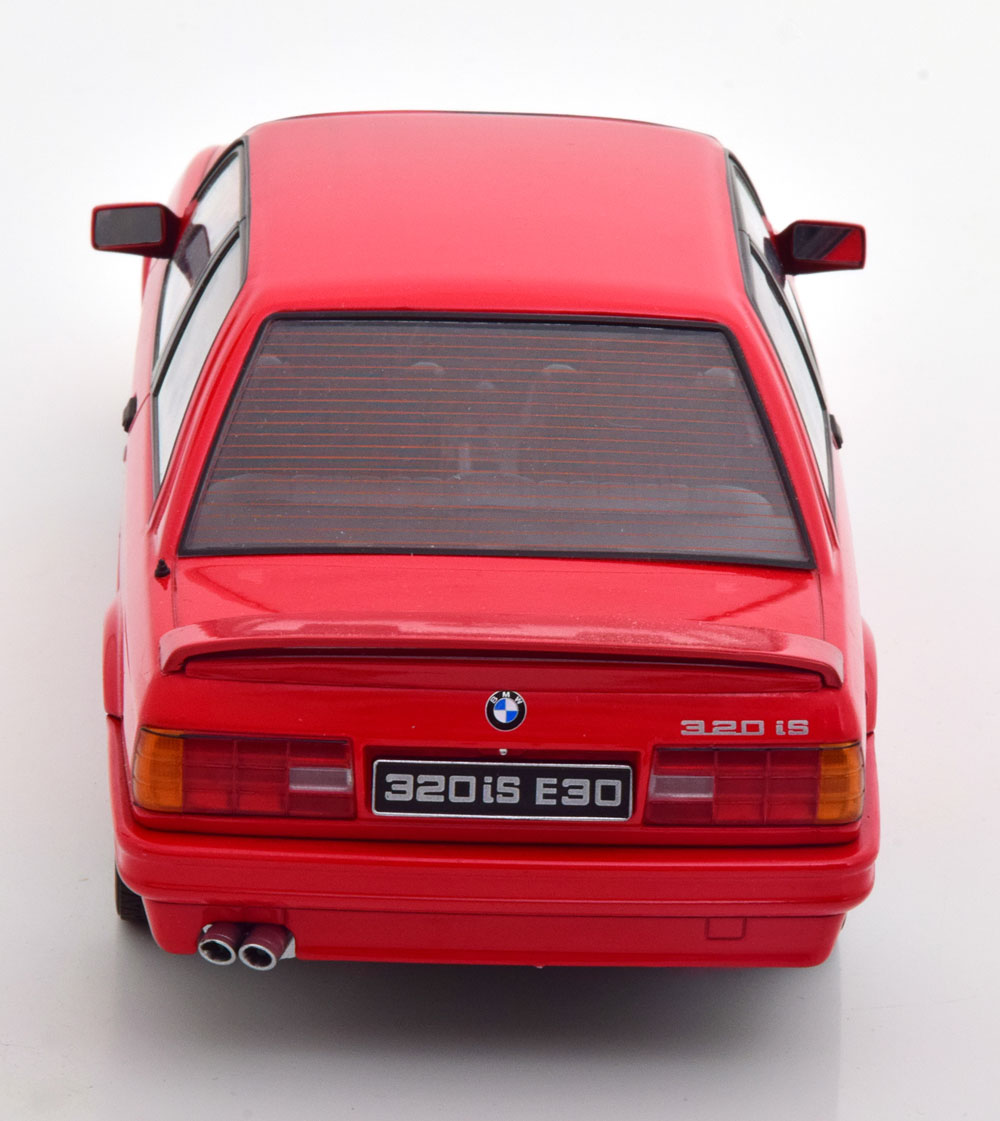 BMW 320iS (E30) Italo M3 1989 Rood 1-18 KK Scale - Schuiten