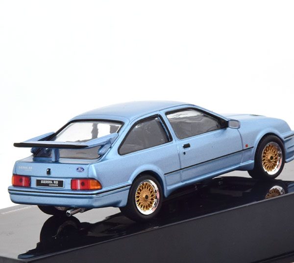 Ford Sierra RS Cosworth 1987 Blauw Metallic 1-43 Ixo Models