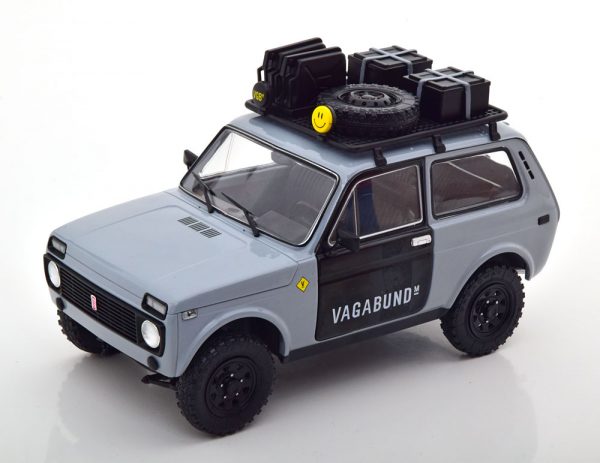 Lada Niva 1980 "Vagabund" Grijs / Zwart 1-18 Solido