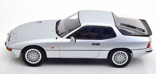 Porsche 924 Turbo 1986 Zilver 1-18 KK Scale