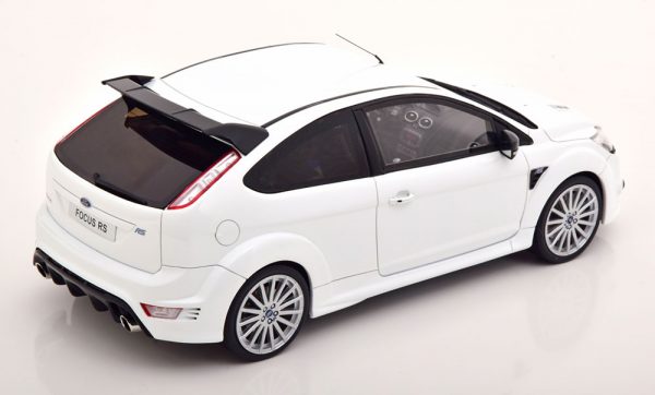 Ford Focus RS MK II 2009-2011 Wit 1-18 Ottomobile Limited 3000 Pieces