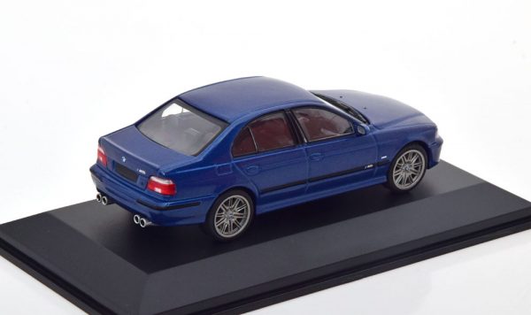 BMW M5 (E39) 5.0 V8 32V 2003 Blauw Metallic 1-43 Solido