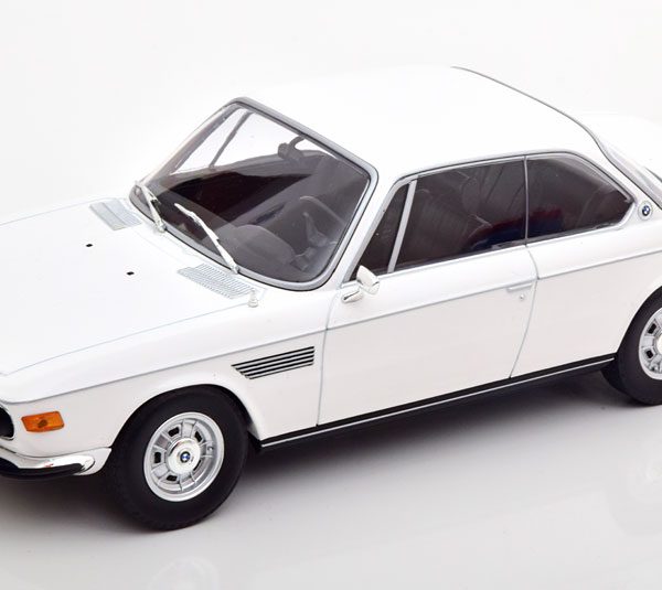 BMW 2800 CS 1968 Wit 1-18 Minichamps Limited 600 Pieces