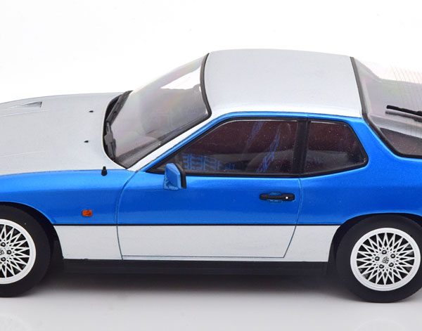 Porsche 924 Turbo 1986 Zilver / Blauw 1-18 KK-Scale