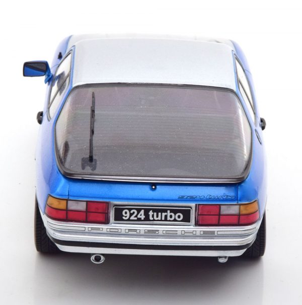 Porsche 924 Turbo 1986 Zilver / Blauw 1-18 KK-Scale