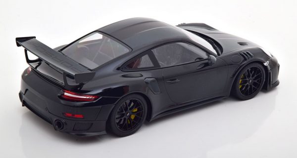 Porsche 911 (991/2) GT2 RS 2018 "Weissach Package" Zwart 1-18 Minichamps 300 Pieces