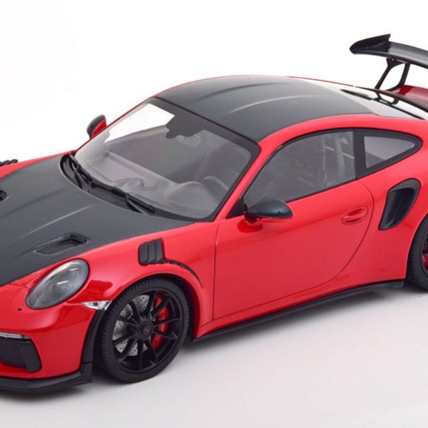 Porsche 911 (991 II) GT3 RS 2018 "Weissach Package" Rood / Zwart 1-18 Minichamps Limited 402 Pieces