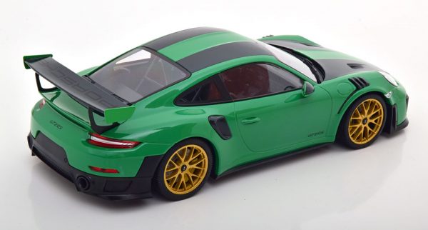 Porsche 911 (991/2) GT2 RS 2018 "Weissach Package" ( met gouden velgen ) Groen / Zwart 1-18 Minichamps Limited 300 Pieces