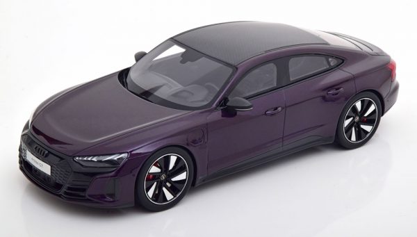 Audi RS E-Tron GT 2021 Violet Metallic 1-18 GT Spirit Limited 999 Pieces