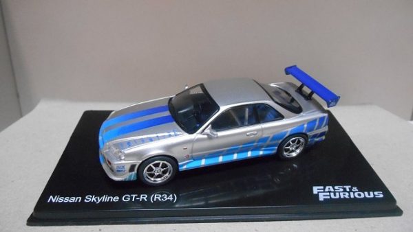 Nissan Skyline GT-R (R34) "Fast & Furious" Zilver/ Blauw 1:43 Altaya Fast & Furious Collection