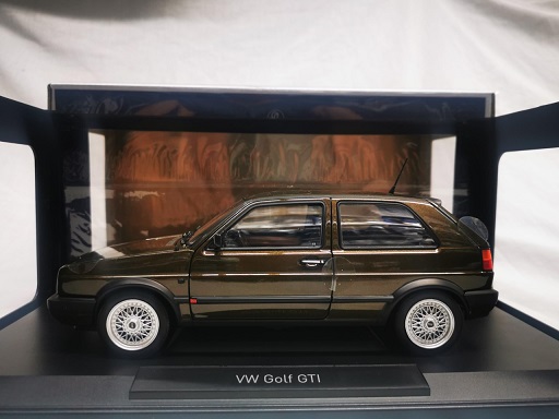 Volkswagen Golf II GTI G60 1990 Irish Green Pearl Metallic 1-18 Norev Limited 500 Pieces