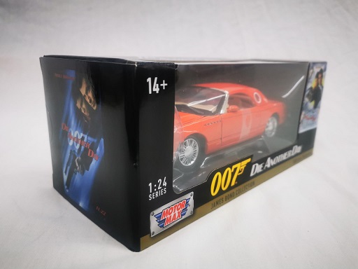 Ford Thunderbird ( Hardtop ) 2002 "James Bond 007 Die Another Day" Oranje 1-24 Motormax