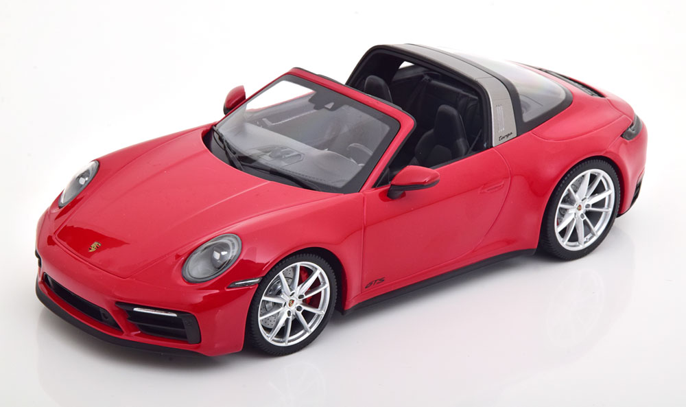 Porsche 911 (992) Targa 4 GTS 2021 Rood 1-18 Minichamps