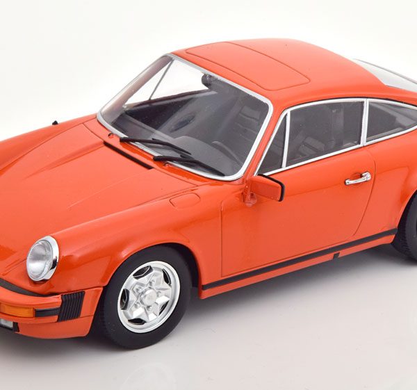 Porsche 911 SC Coupe 1978 Oranje 1-18 KK-Scale ( Metaal )