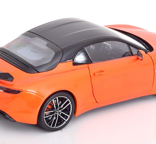 Renault Alpine A110S 2022 Oranje Metallic 1-18 Solido