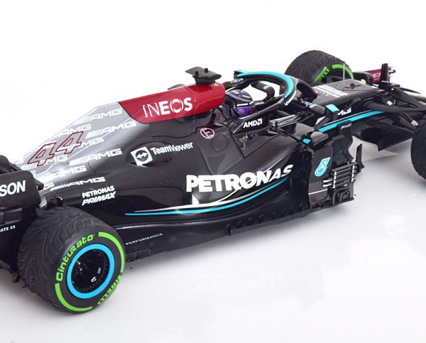 Mercedes-AMG Petronas F1 Team W12 E Performance Winner GP Rusland ( Sotchi ) 2021 L.Hamilton 1-18 Minichamps Limited 1008 Pieces