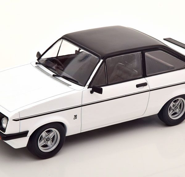 Ford Escort MKII RS 2000 1977 Wit 1-18 MCG Models