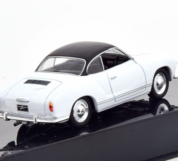 Volkswagen Karmann Ghia Coupe 1958 Wit / Zwart 1-43 Ixo Models