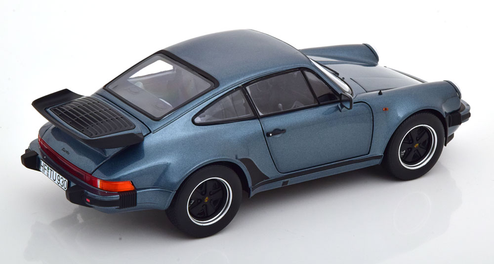 Porsche 911 Turbo 3.3 1988 Blauw Metallic 1-18 Norev Limited 1000 Pieces