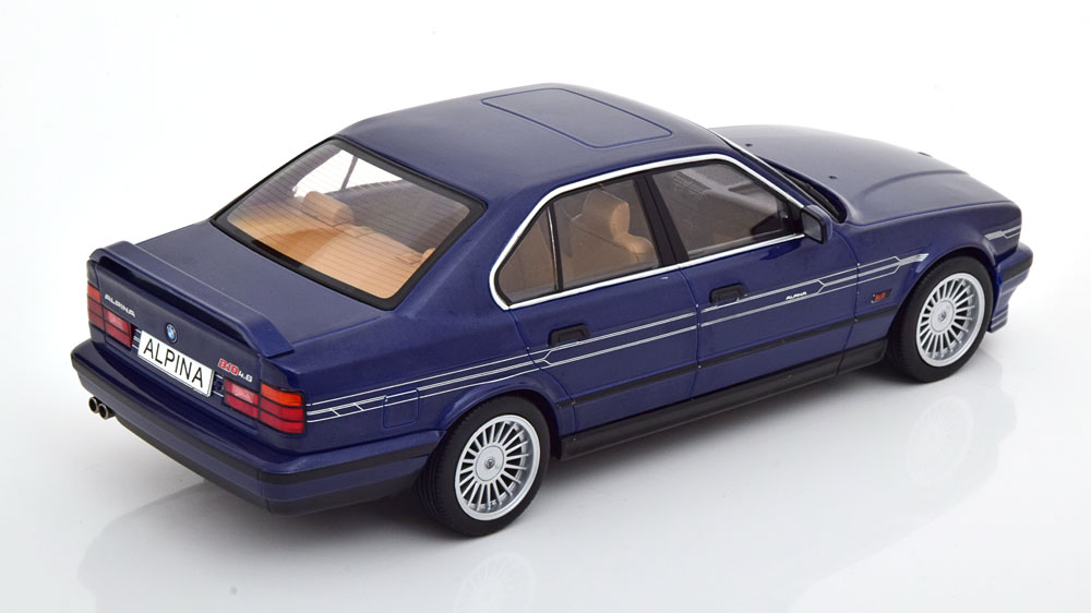 BMW Alpina B10 4.6 (E34) Blauw Metallic 1-18 MCG Models