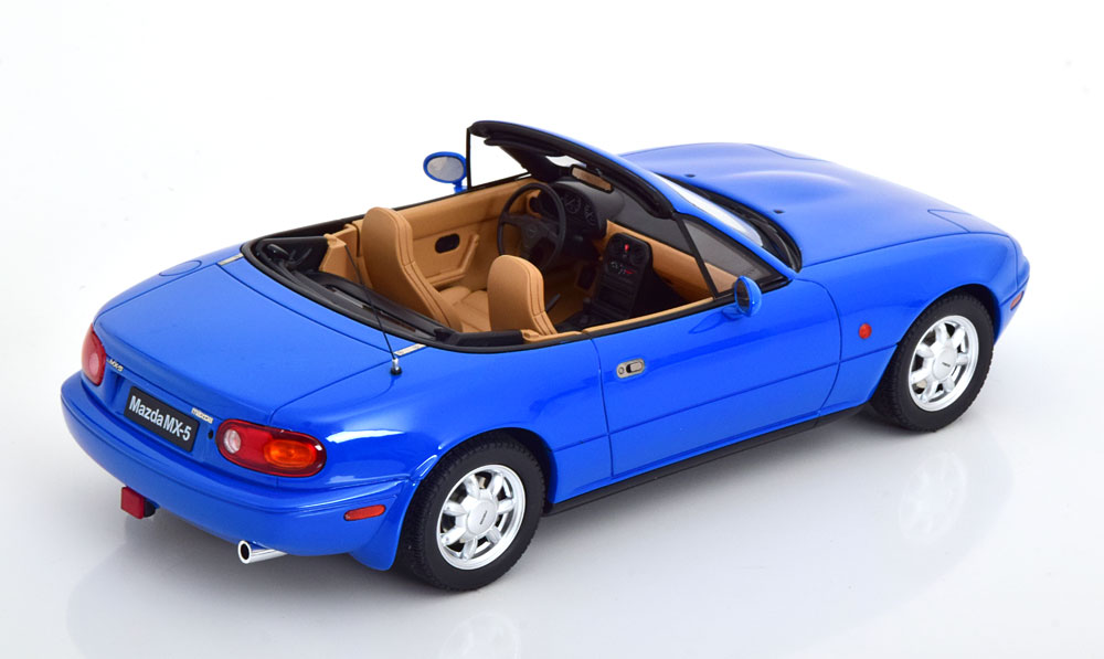Mazda MX-5 Roadster 1990 Blauw 1-18 Ottomobile Limited 1500 Pieces
