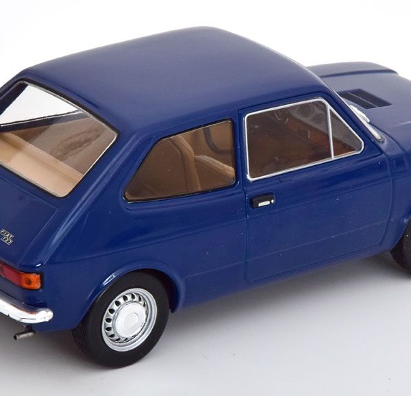 Fiat 127 Donkerblauw 1-24 Whitebox
