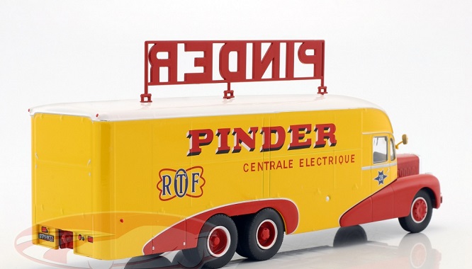Bernard 28 Electrical Truck "Pinder Circus" 1951 Geel / Rood 1:43 Direct Collections