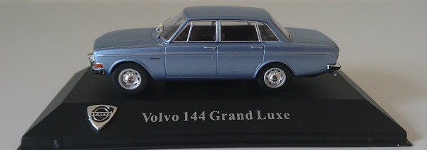 Volvo 144 Grand Luxe 1974 Blauw 1-43 Atlas Volvo Collection
