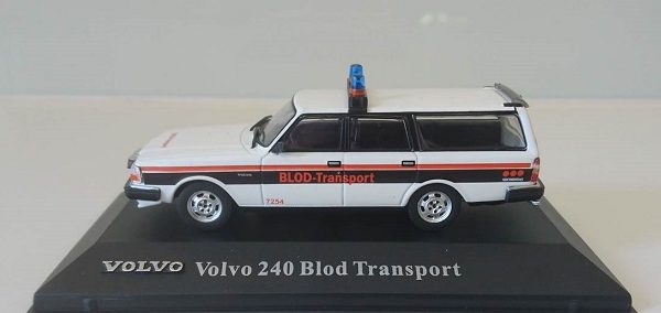 Volvo 240 Estate Blod Transport (SE) 1-43 Atlas Volvo Collection