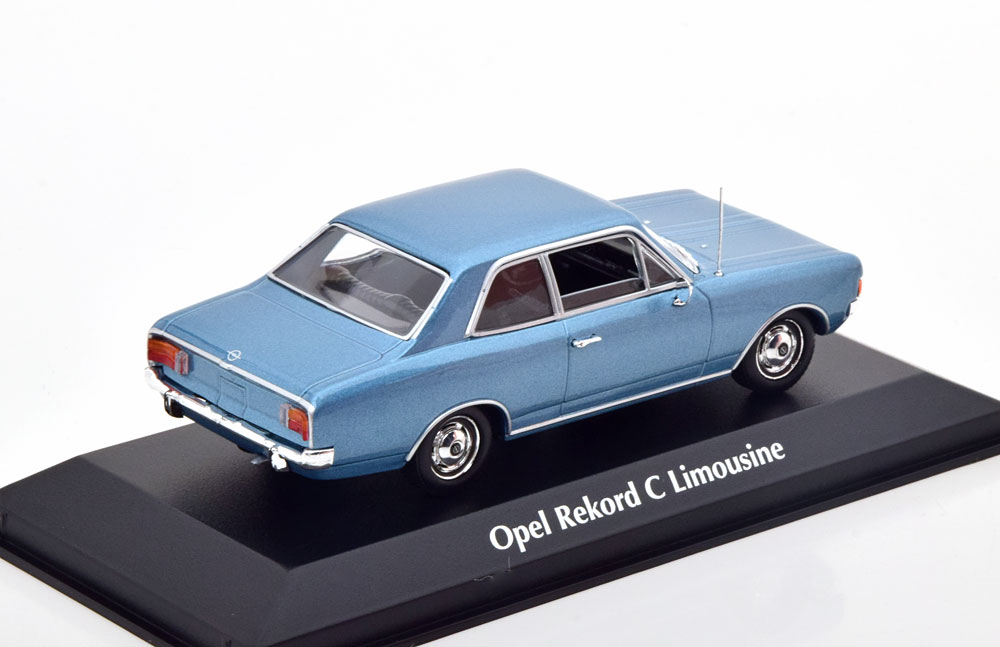 Opel Rekord C Limousine 1966 Blauw Metallic 1-43 Maxichamps