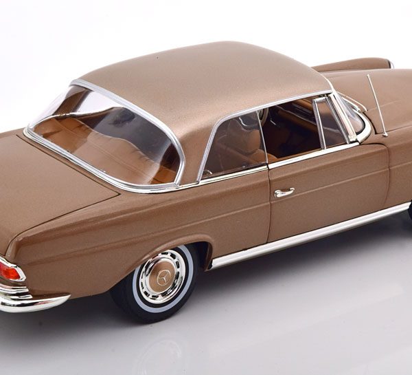 Mercedes-Benz 250 SE (W111) Coupe 1969 Goud Metallic 1-18 Norev