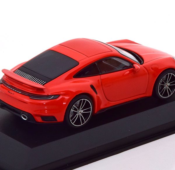 Porsche 911 (992) Turbo S Coupe 2020 Orange 1-43 Minichamps Limited 504 Pieces